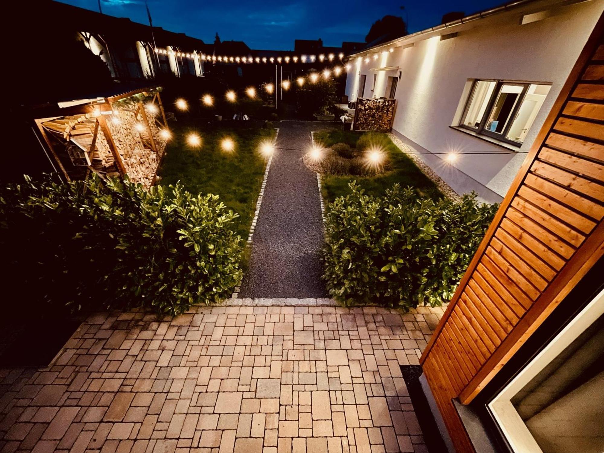 Casa Rehse I Loft-Apartment I Kostenlos Parken & Wlan I Self-Check-In I Oepnv I 65Zoll-Tv Erfurt Exterior foto